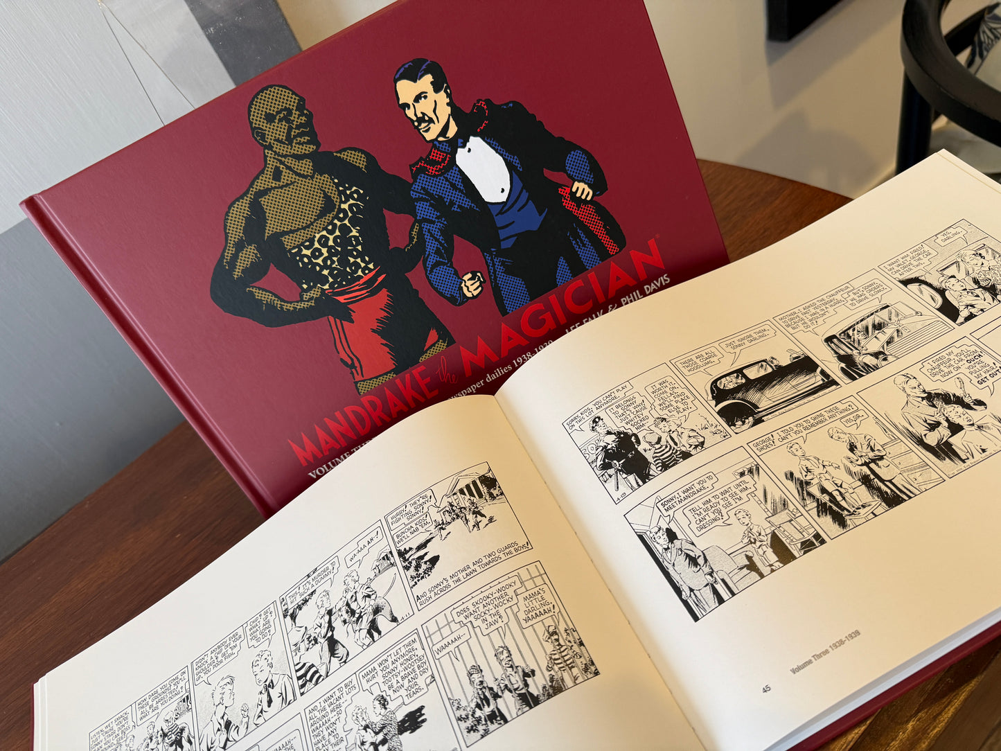 Mandrake the Magician Dailies: Vol. 3 (1938-1939) [Pre-Order]